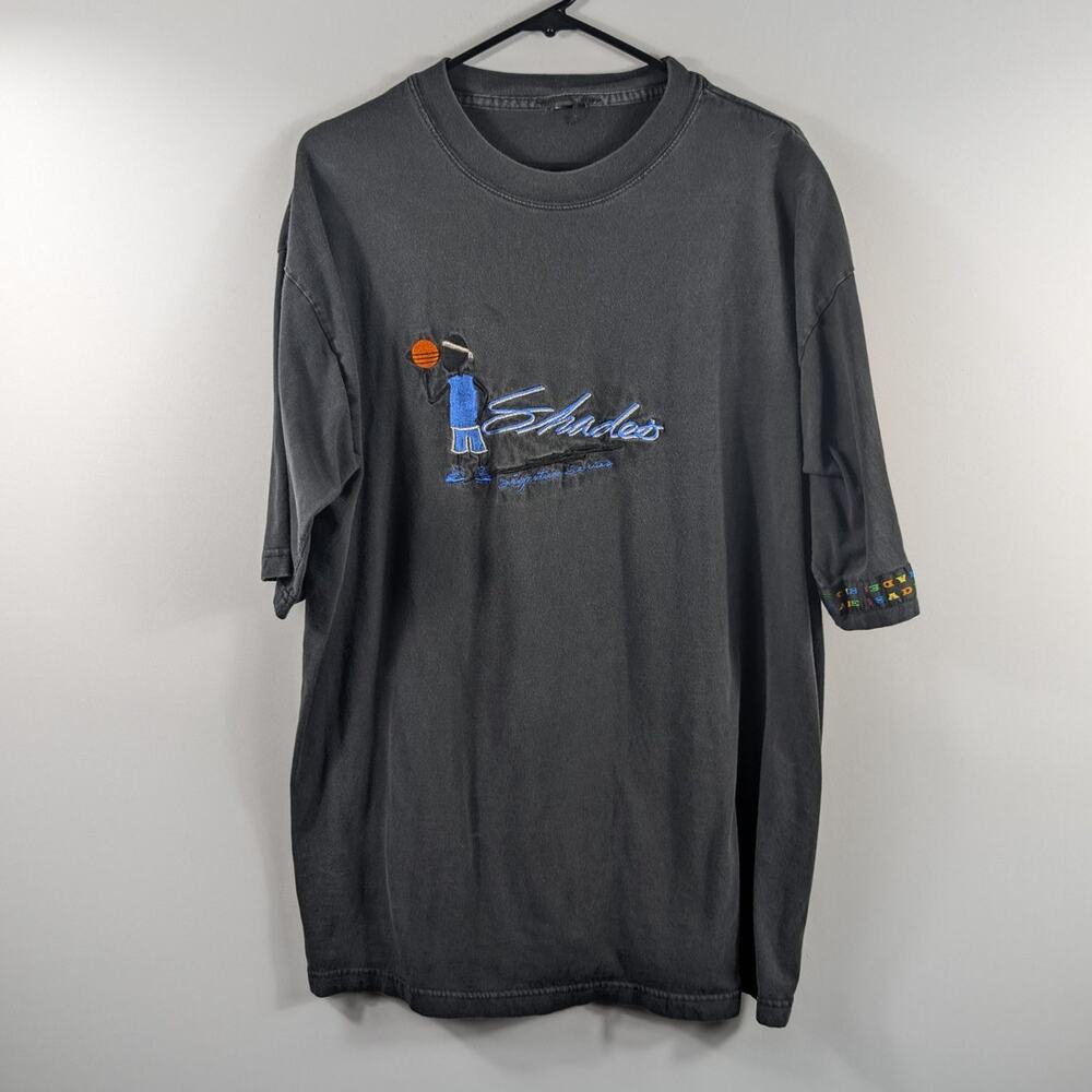 Shades Signature Series XL Vintage 90s Embroidered Basketball Tee Faded Black
